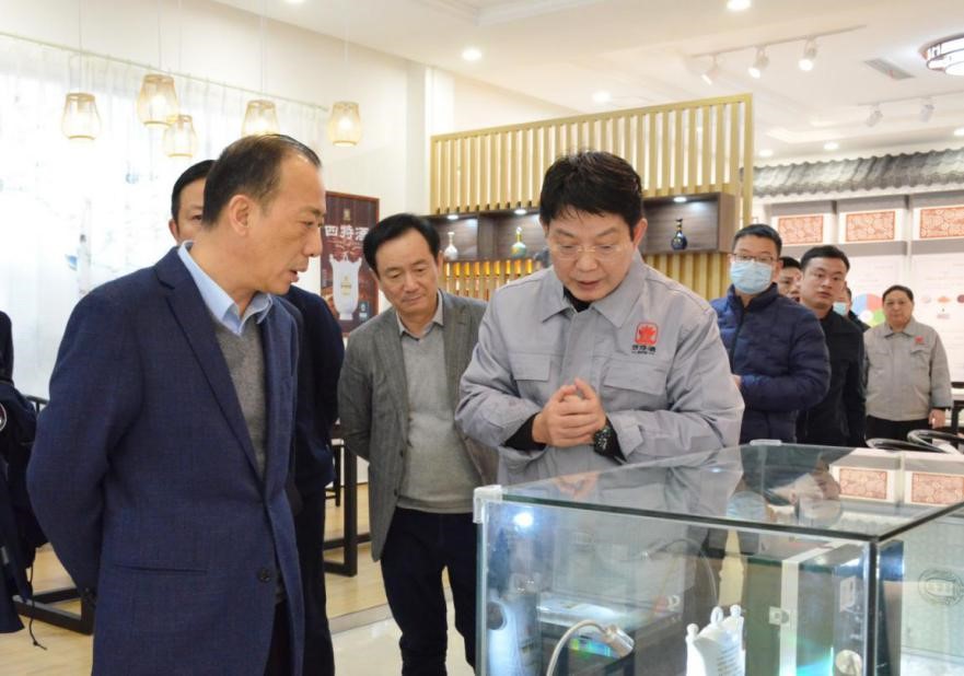 宜春市委書記于秀明蒞臨我司視察調研